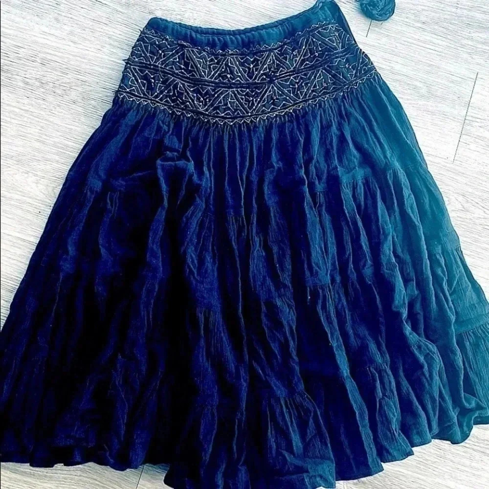 ZARA WOMAN BLACK EMBROIDERED BOHO SKIRT SUMMER SIZE SMALL